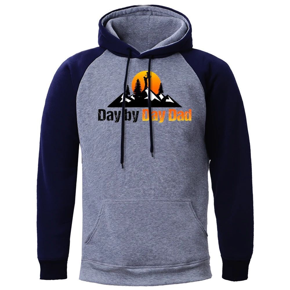 

Day By Day Dad Letter Printed Hoodies Man Raglan Casual Sweatshirts Fleece Warm Sweatshirt Hoodie Hip Hop Harajuku Streetwear