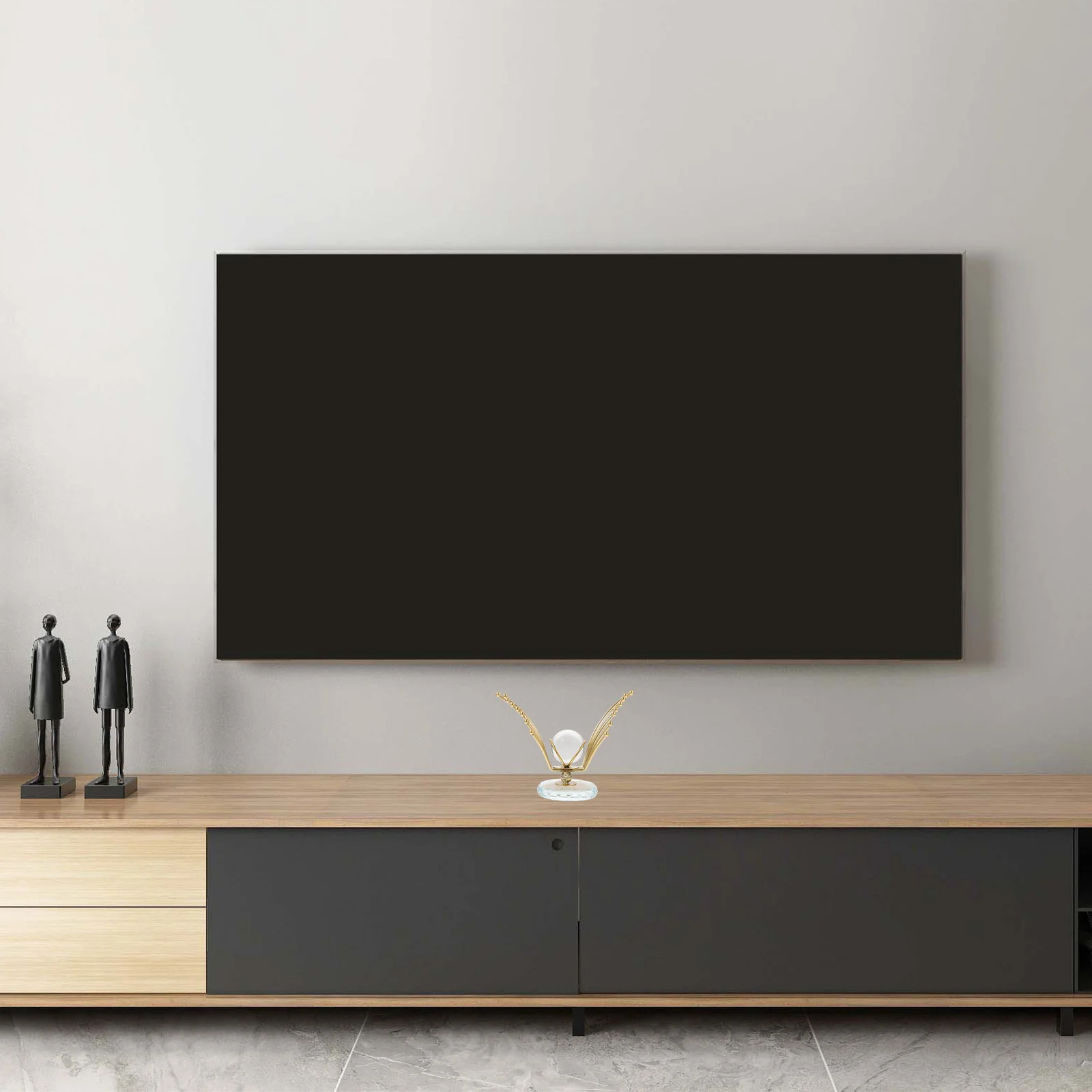 

Crystal Ball Ornament Spreads Wings Decorative Crystal Sphere Base Desktop Decoration Office Adornment