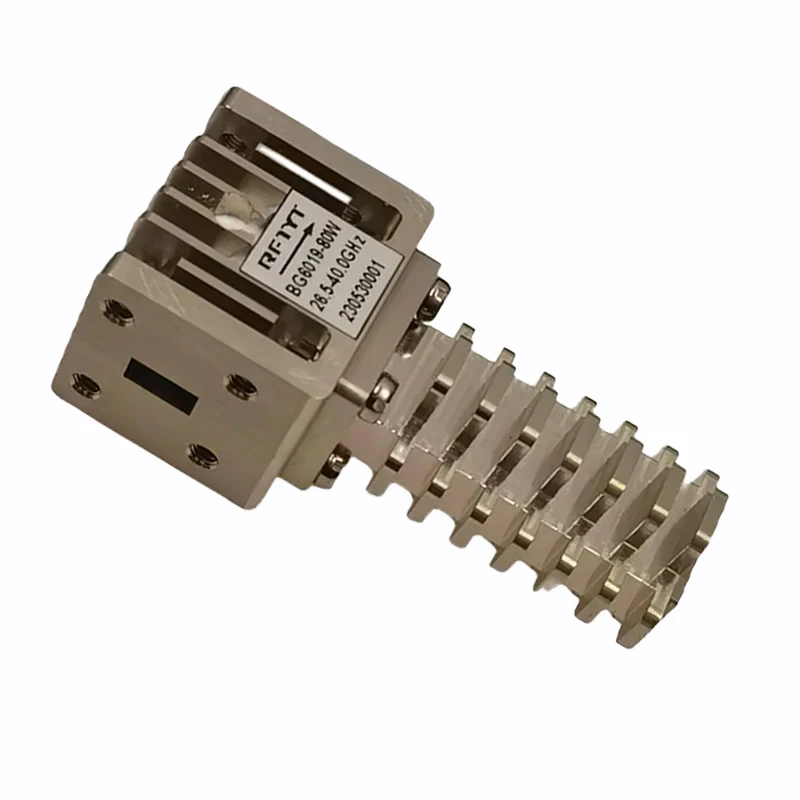 Bg6658-Wr112-20(7.9-8.5Ghz) for Effective Signal Path Isolation Radio Frequency  Waveguide Isolator