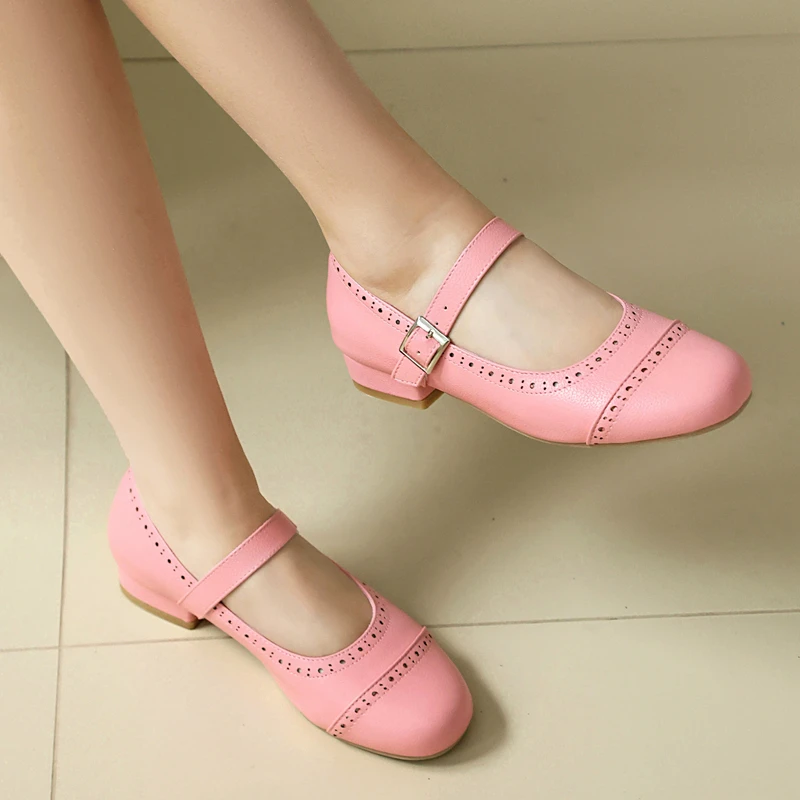 

2026 Fashion Women Buckle Strap Mary Jane Flat Shoes Gril Casual Round Toe Sweet Loafers Flats Ankle Strap Larger Size 42 43 44