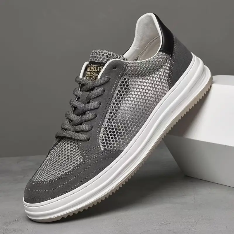

Men Mesh Lace Up Casual Board Shoes Summer New Soft Sole Non Slip Breathable High Quality Fashionable Casual Sports Shoes