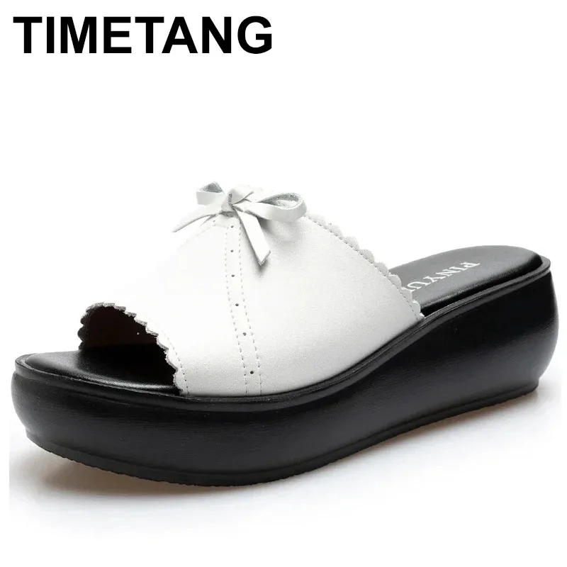 2025 New Slippers with Fashion Bow Joker Leather Thick-soled Sandals and Wedge Anti-slip Mother Shoes To Wear.Women