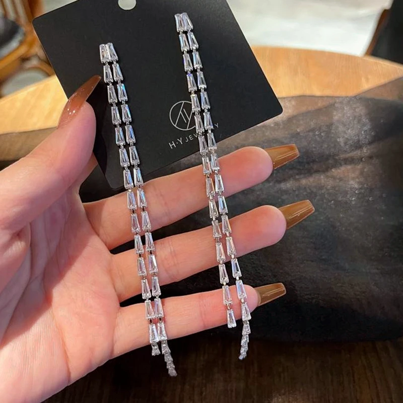 Luxury Shiny Crystal Zircon Long Tassel Earrings for Women Geometric Hanging Drop Dangle Earrings Female Wedding Party Jewelry