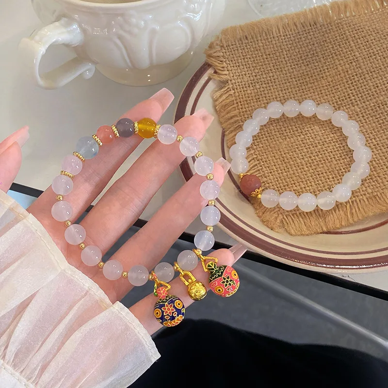 New Chinese Sweet Fresh White Agate Fairy Style Swallowing Gold Beast Nanhong Xiangwen Beads Bracelet