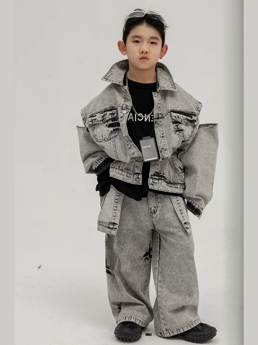 

Детская одежда, джинсы для мальчиков, новинка 2024, модные весенние повседневные джинсовые брюки, красивые крутые джинсы в Корейском стиле для мальчиков