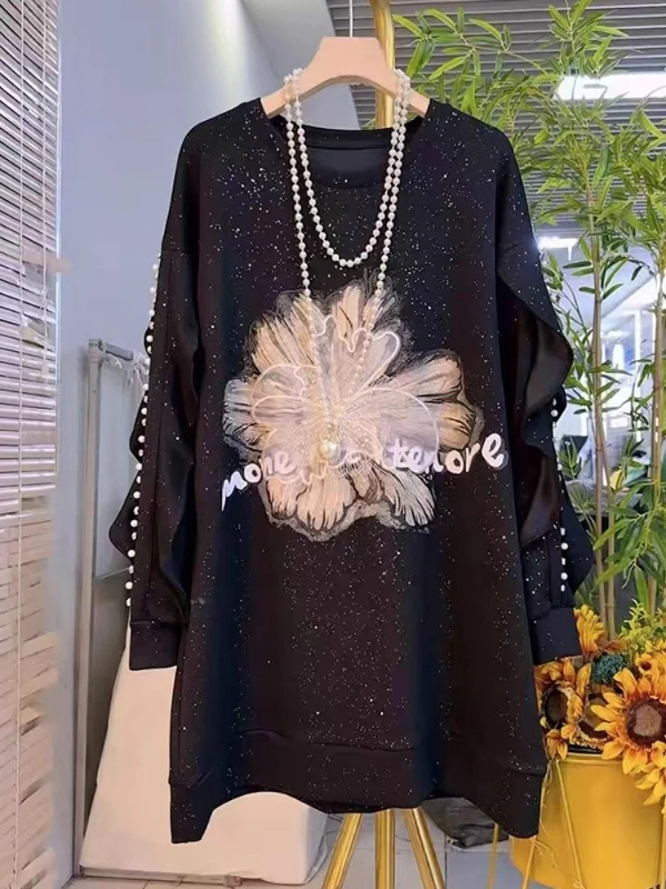 Primavera Autunno Moda Perline Fiore tridimensionale Felpa nera Dolce girocollo Allentato Versatile Top a maniche lunghe da donna