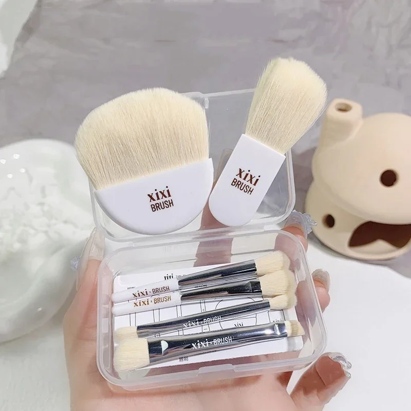 6Pcs Mini Travel Women Makeup Brushes Set Portable Soft Concealer Brush Beauty Foundation Eye Shadow Tool Eyelash Brush with Box