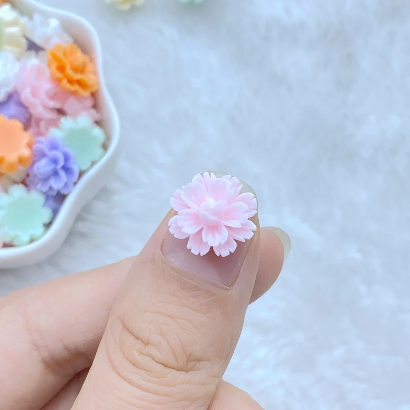 60Pcs New Cute 12mm Mini Little Flower Series Resin Flatback Ornament Jewelry Making Manicure Hairwear Accessories