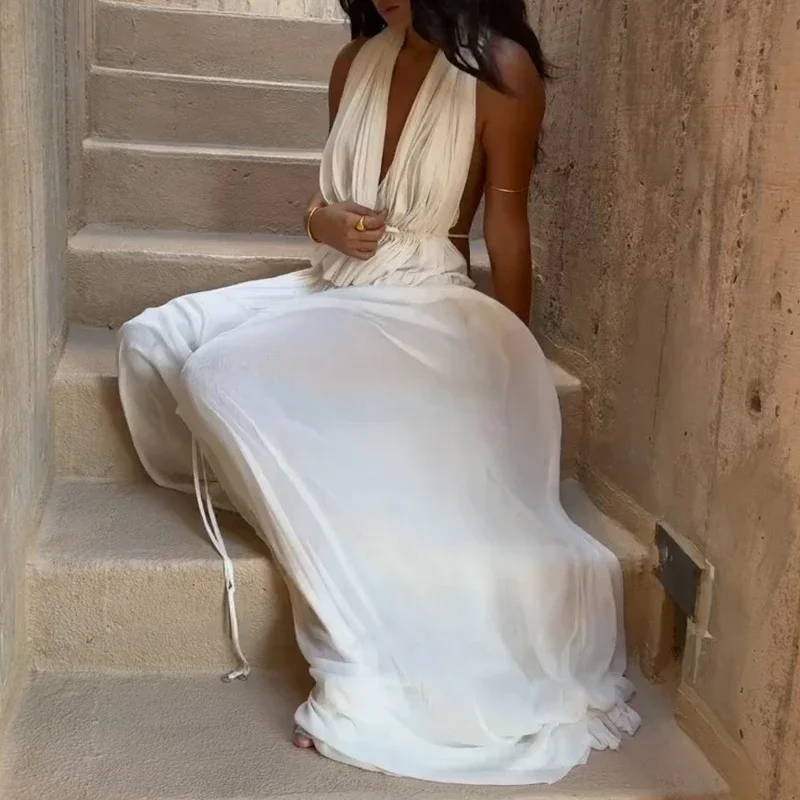 Mode Einfarbig Strand Urlaub Outfits Casual Plissee Lose Cover-up Neue Neckholder Tiefem V-ausschnitt Rückenfreie Tops & halbe Röcke Sets