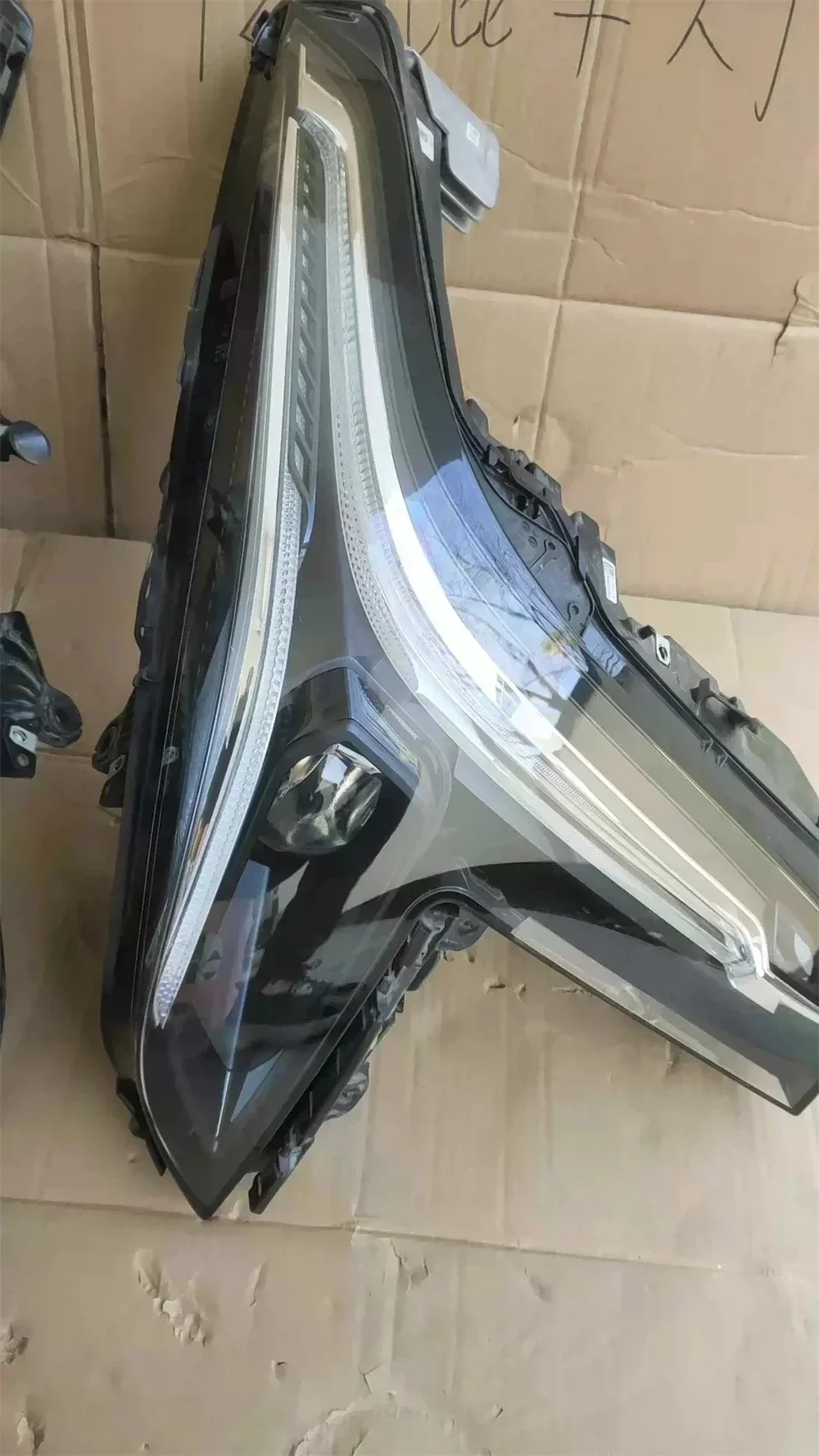 

Автомобильные светодиодные фары для Cadillac XT4, фалобные лампы, тюнинговые детали Plug and Play