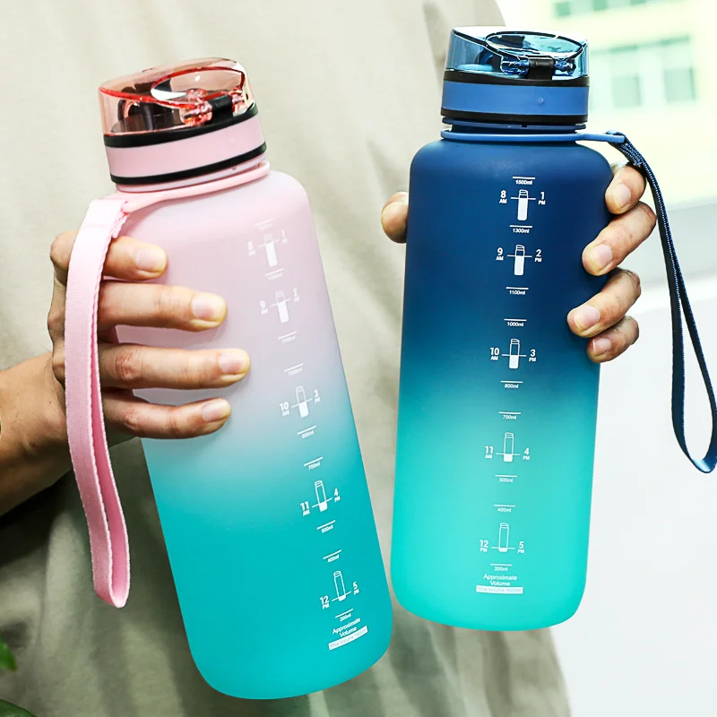 UZSPACE 1500ml Sports Water Bottle With Time Marker Large Capacity Portable Leak-Proof Outdoor Travel Drink Plastic Cup BPA Free