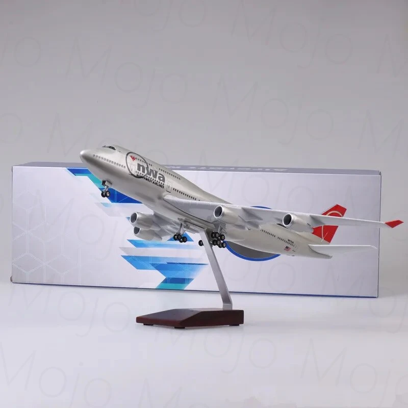 47CM 747 B747 Model nwa NorthWest Airlines with Landing Gear Wheels Lights Resin Aircraft Plane Collectible Toy