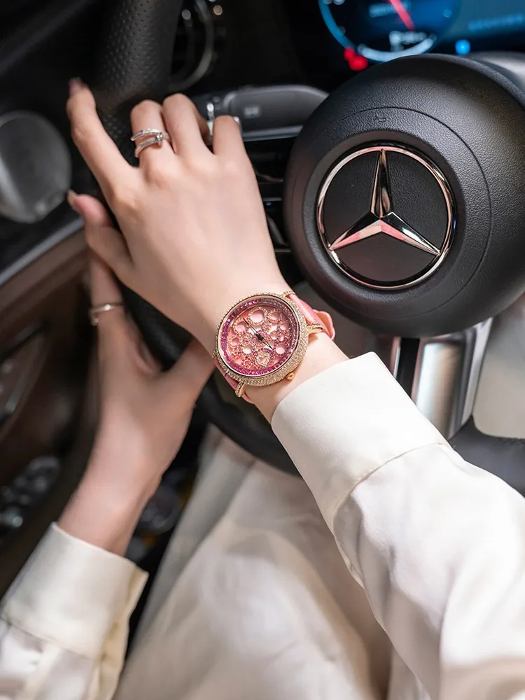 Fashion Top Quality Women New Luxury Wristwatch Full Designer Office Ladies Work Jewelry Accessories Bling Bling Quartz Watches