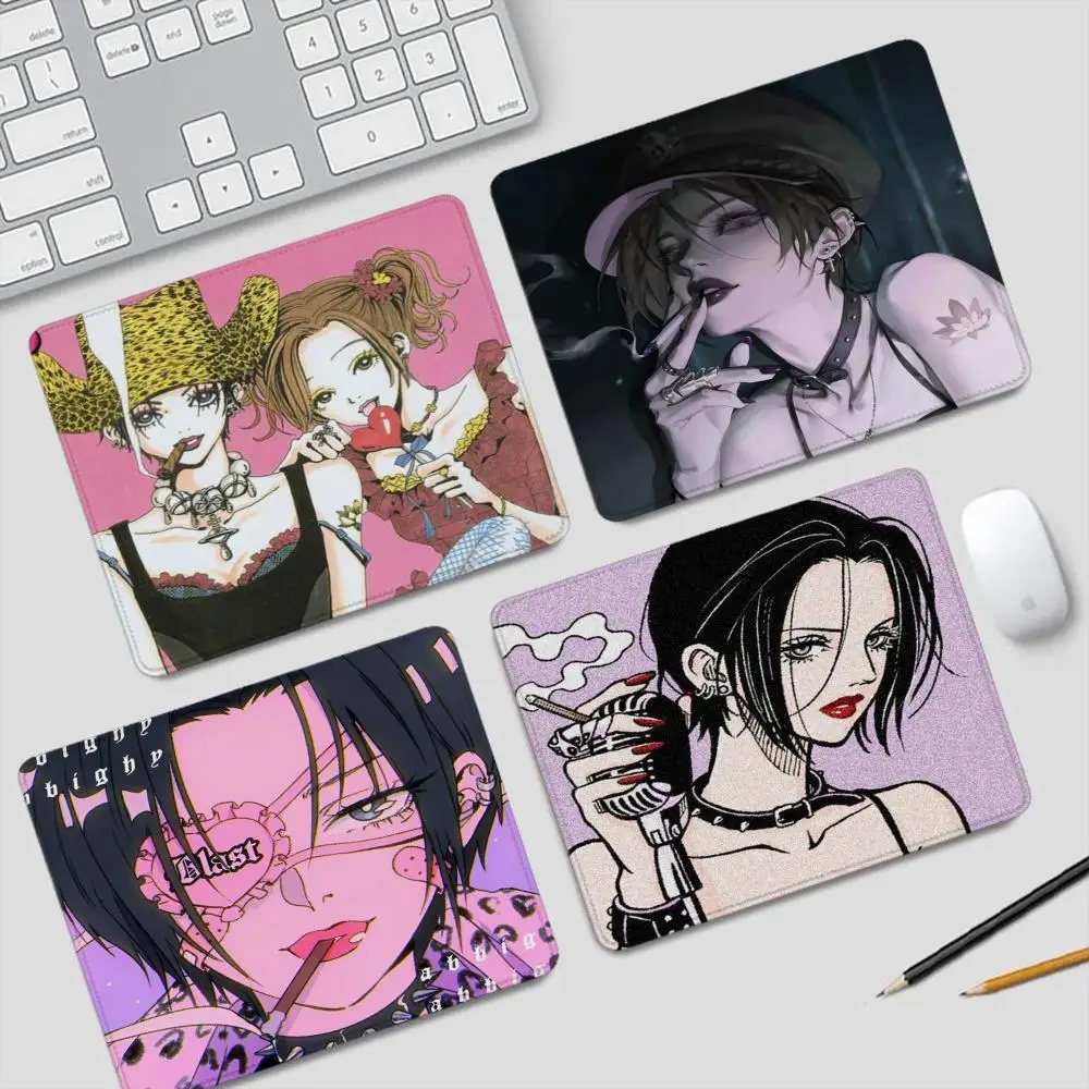 

Коврик для мыши Osaki NANA, маленькие игровые аксессуары, клавиатура, компьютерный офисный настольный коврик, нескользящий резиновый коврик для мыши для ПК, геймера