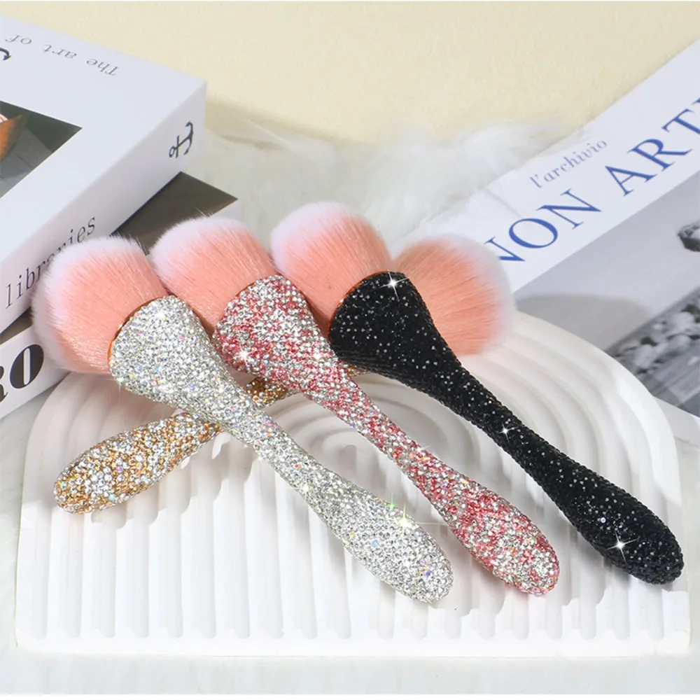 Artificial Fiber Diamond Handle Makeup Brush Diamond Inlay Soft Bristles Blush Brush Professional Fluffy Rhinestone Handle