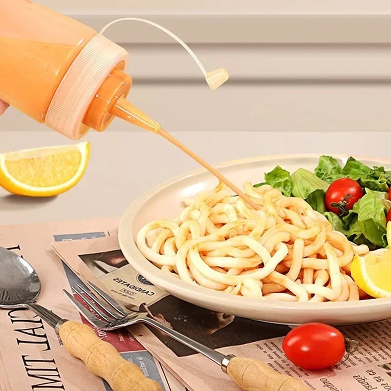 480ML Plastic Condiment Squeeze Bottle Dispenser for Sauce Vinegar Oil Ketchup Mustard Mayo Olive Oil Bottles Kitchen Gadget