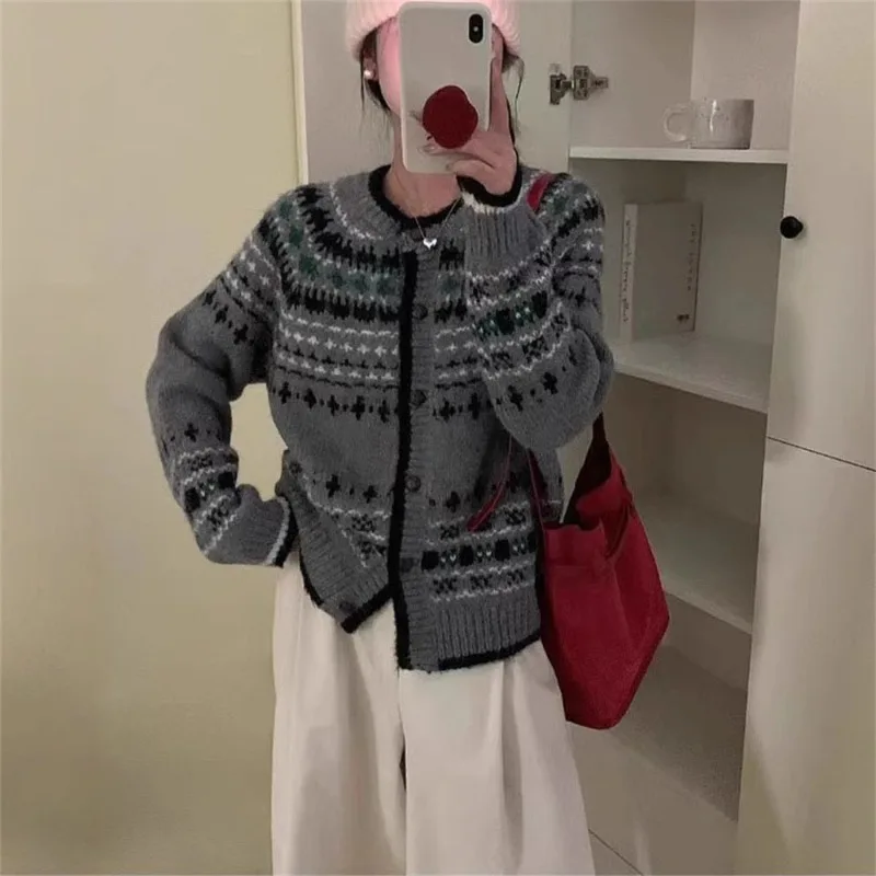 خمر جزيرة المعرض طاقم الرقبة سترة المرأة الخريف والشتاء جديد كسول الراقية العرقية الجاكار سترة مشغولة من الصوف الراحة