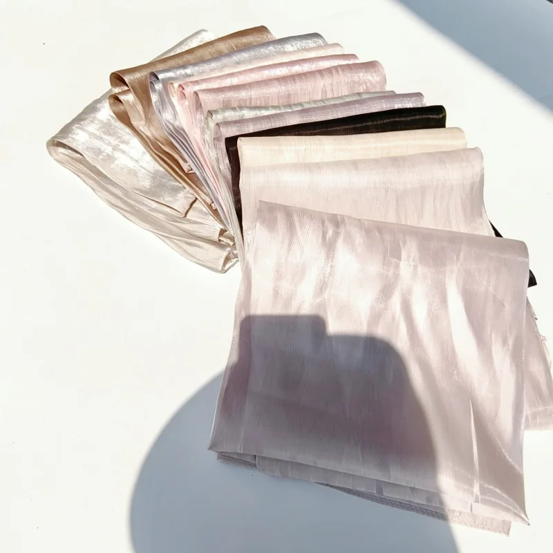 Szal z błyszczącego satyny krepy jedwabnej o wymiarach 180*66 cm, jednolity kolor, muzułmański hidżab, damski malezyjski szal na głowę, chusta, turban, islamska odzież na głowę.