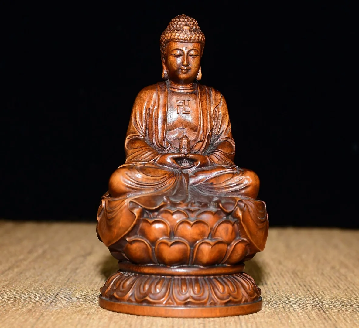 

4"Tibetan Temple Collection Old Boxwood Buddha Pagoda Shakyamuni Buddha Lotus Buddha Terrace Worship Hall Town house