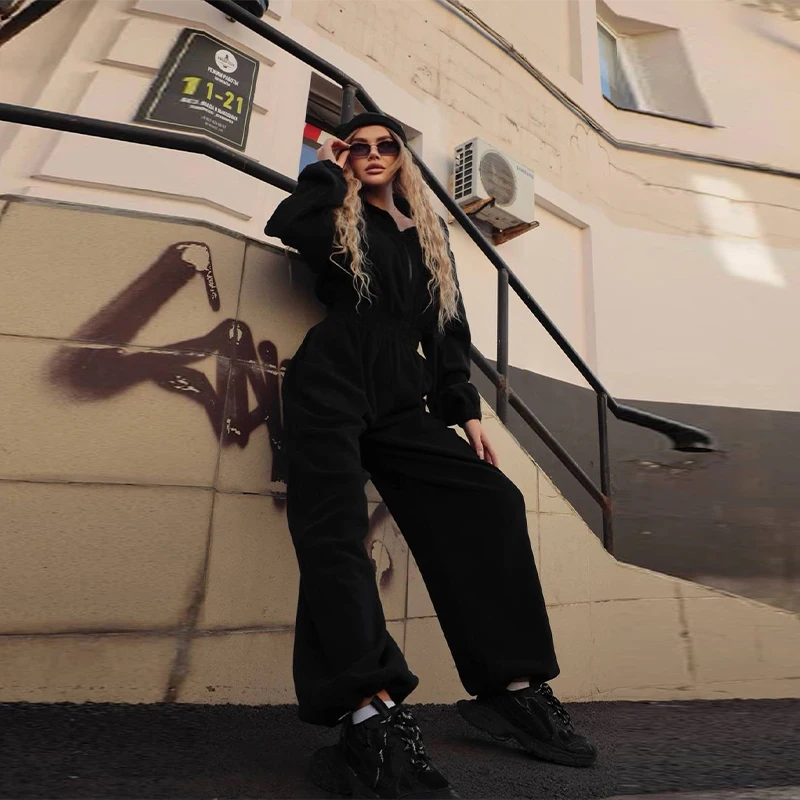 Damski kombinezon sportowy w stylu casual, proste nogawki, wysoki stan, wyszczuplający, uniwersalny, elastyczny, jednolity kolor, styl cool girl, odzież outdoorowa, streetwear.