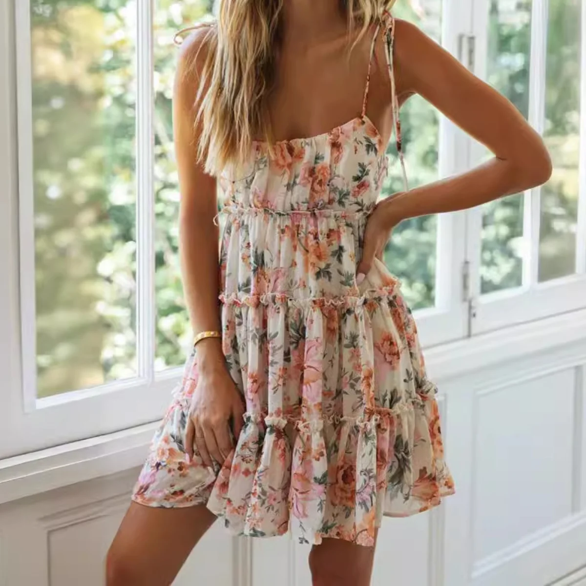 

Платье женское цветочное с оборками, модный пляжный сарафан-трапеция с цветочным принтом в стиле бохо, Пляжная Расклешенная юбка на бретелях-спагетти, на лето