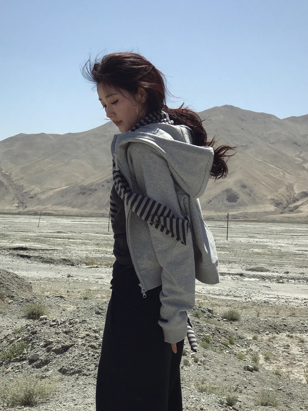 

FORNIYOYO Женский свитшот из плотного хлопка с высококачественной молнией, для повседневной носки, в стиле Little Ato Fashion