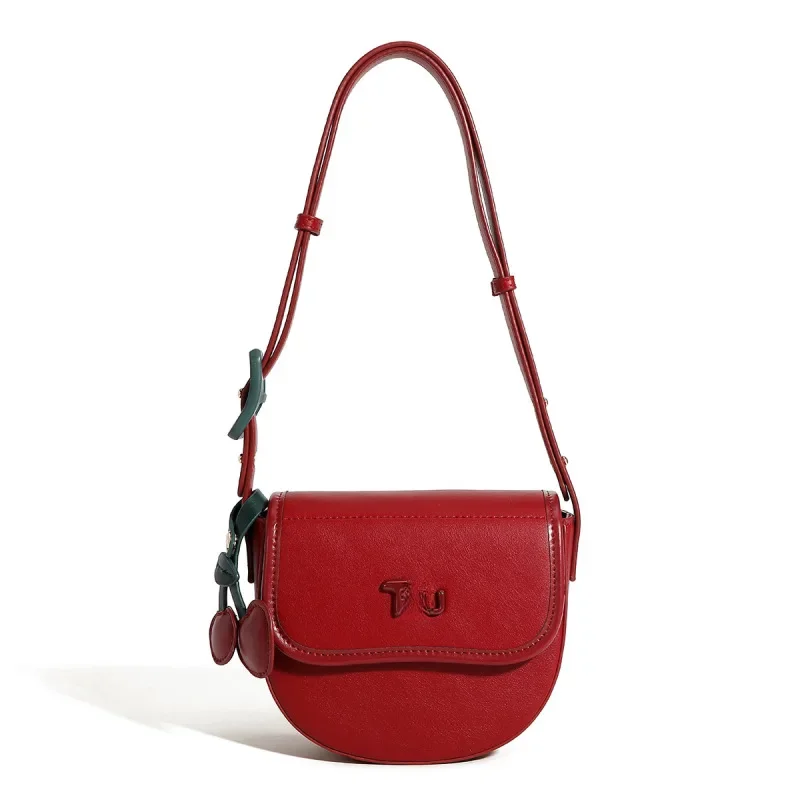 Advanced Red Cherry Saddle Bag 2024 New Diagonal Straddle Small Bag Popular Spring/Summer Retro Versatile Shoulder Bag