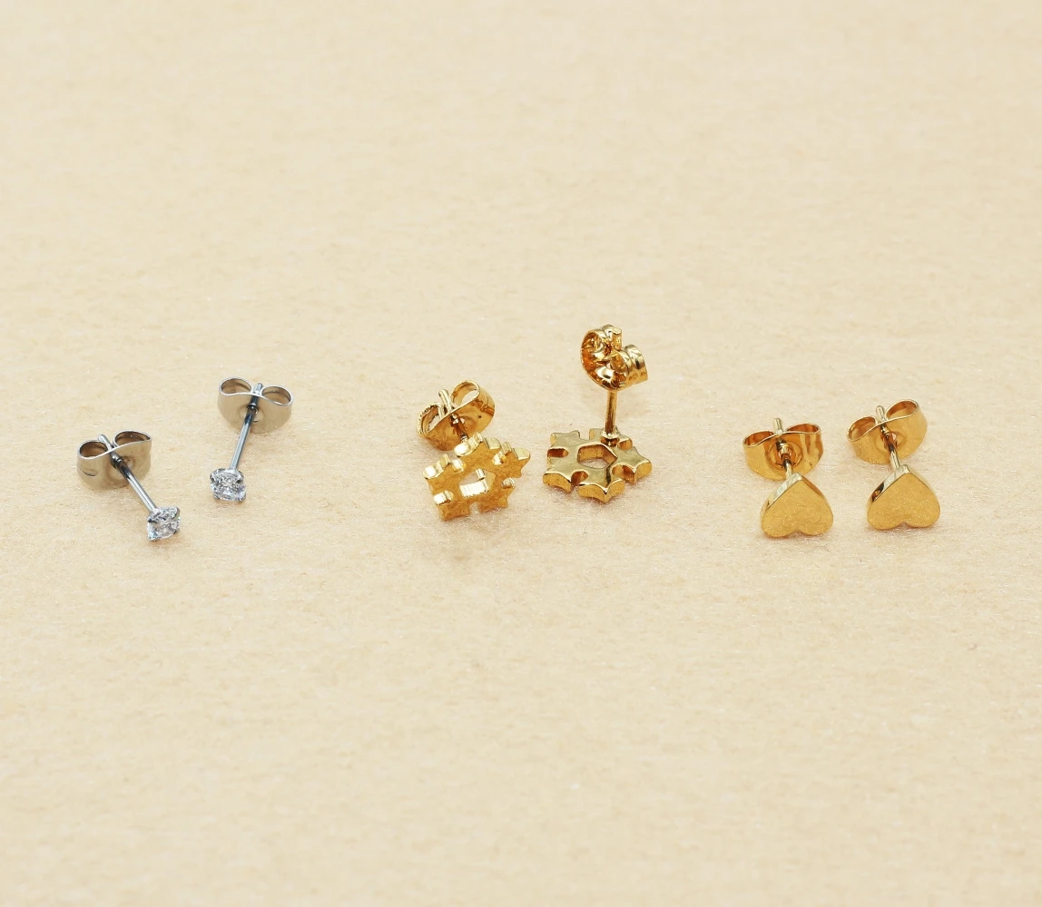 1Pair Stainless Steel Stud Earrings Stars Hearts Classical Design For Men Women Anti-Allergy  Fashion Brief Style
