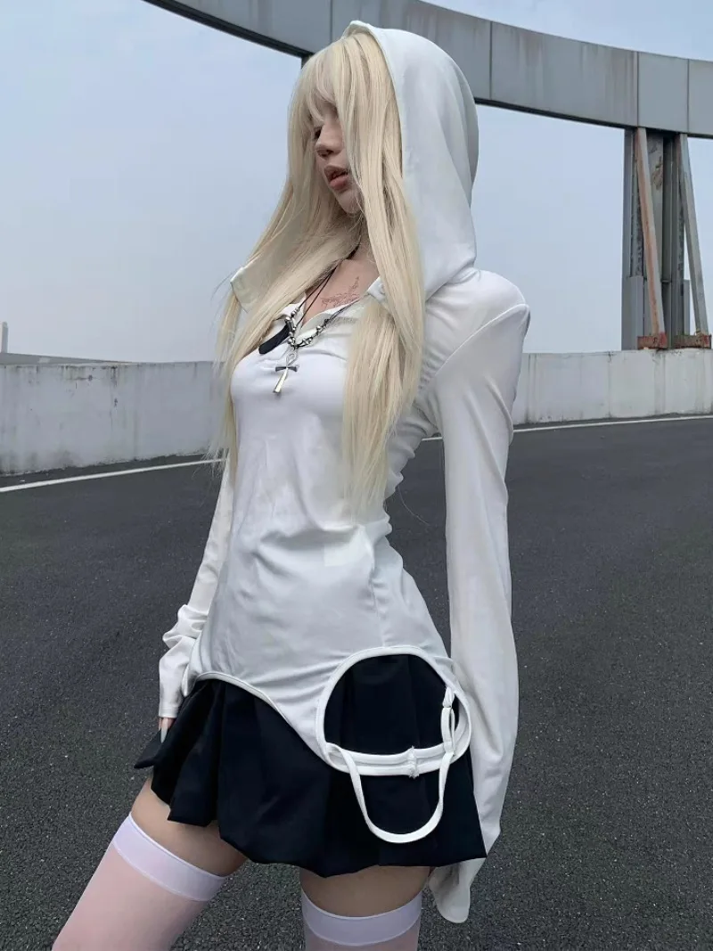 Long Sleeve Tops Women Aesthetic Hole Hooded T-shirt 2000s Style Y2k Cuteore Clothing Korean Popular Clothes New in Slim Tshirts