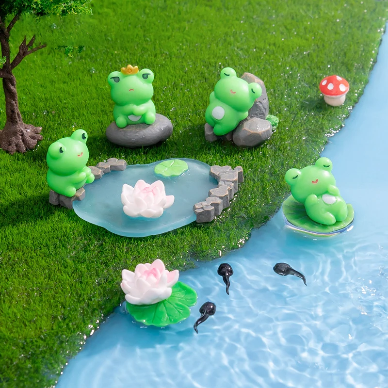 Cartoon Cute Frog Crafts Ornament Accessories Animals Model Frogs Figurines For Home Decor Crafts Cute Resin Garden Decoration