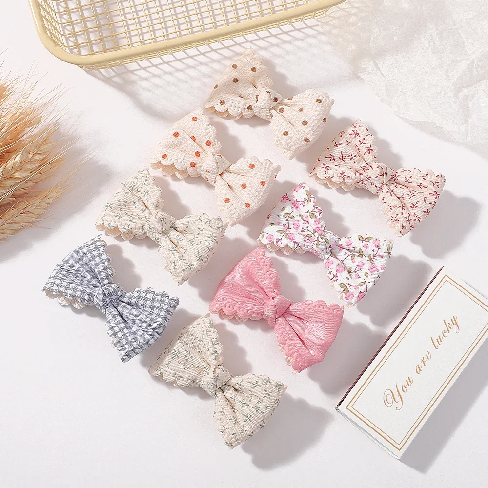 Рисунок 2 - детские бантики с цветочным принтом