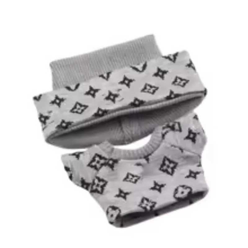 17 cm 1a generazione, 2a generazione, scatola cieca di terza generazione Labu tesoro piangente 10 cm maglione per bambola in cotone cappello lavorato a maglia stampato