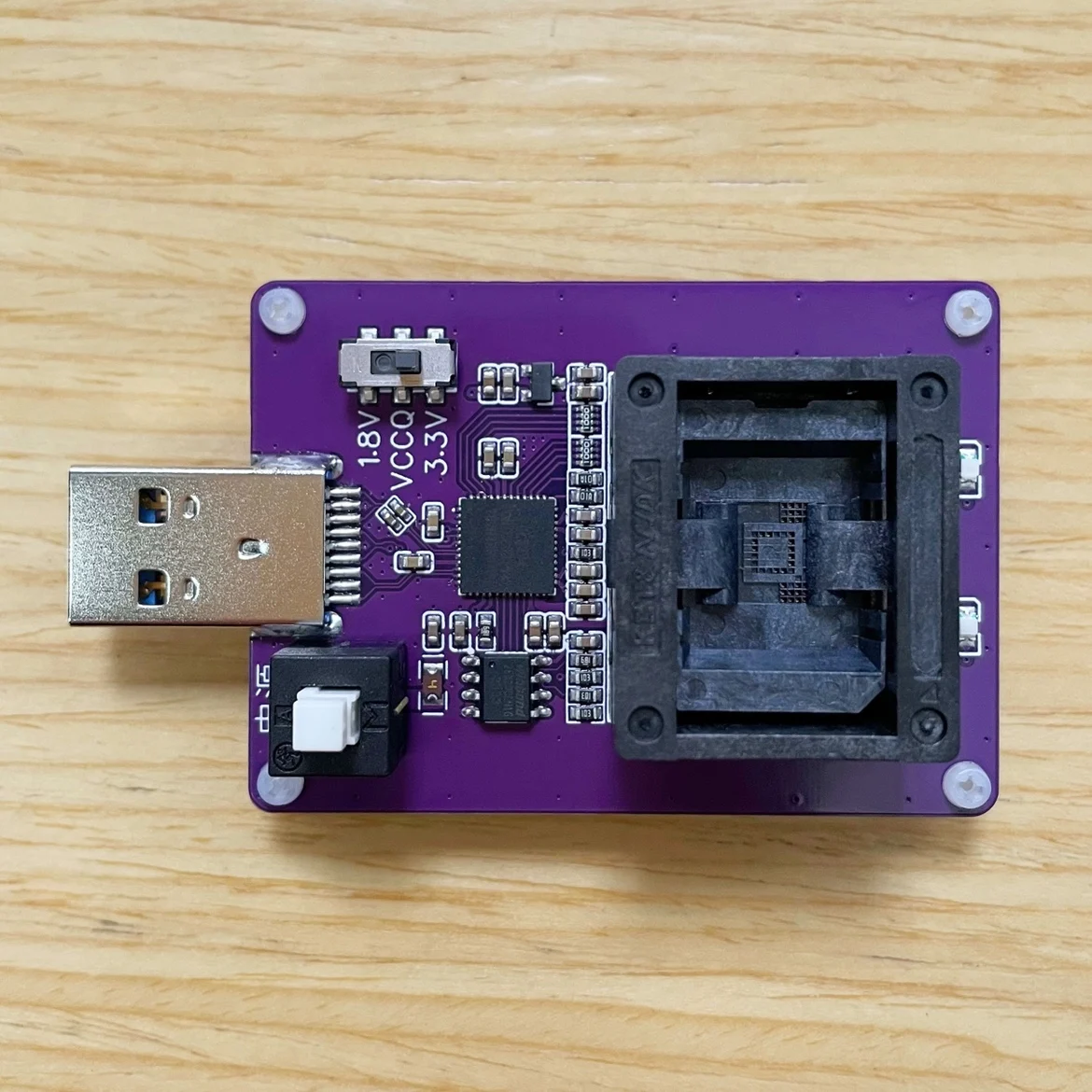 Emmc153 Burn-in Cradle USB3.0 กระจกอ่าน/เขียน Emmc ชิปทดสอบ Bga153 Test Stand GL3224