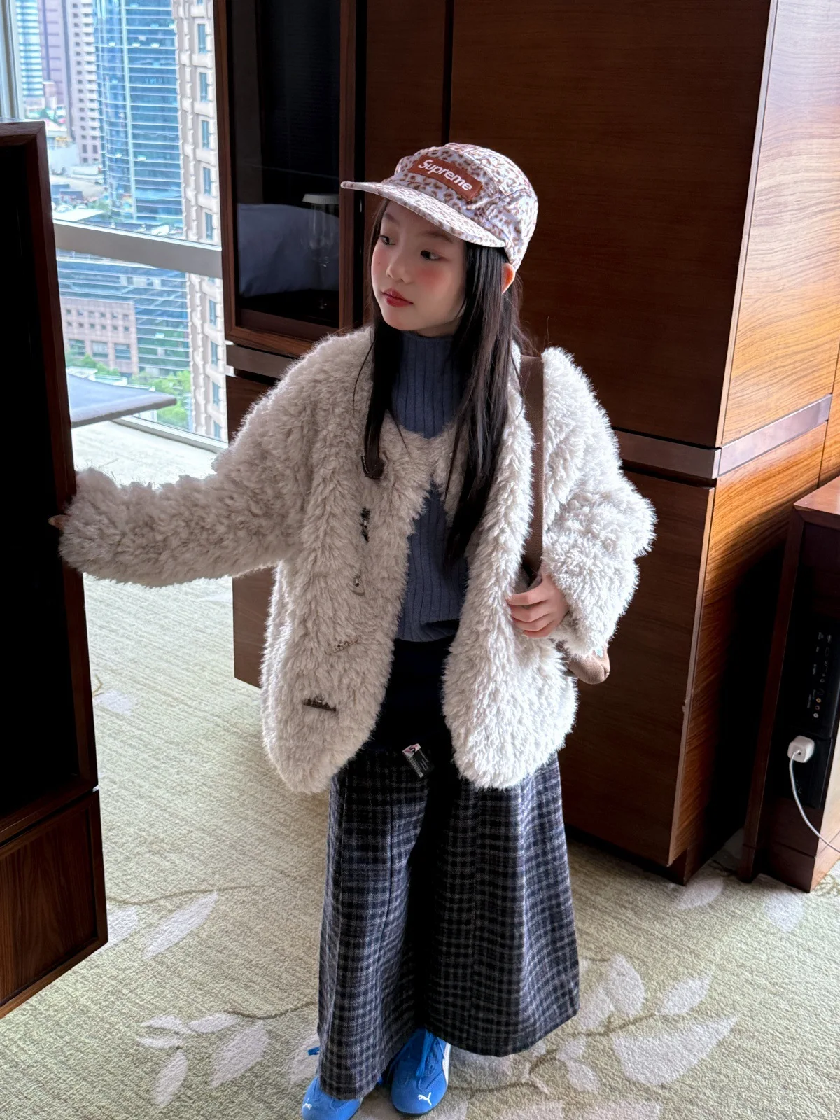 Winter Korean Children Girls Woolen Coat Round Collar Infant Babys Girls Outerwear Coat Thicken Warm 2-12Y Girls Fluffy Jackets