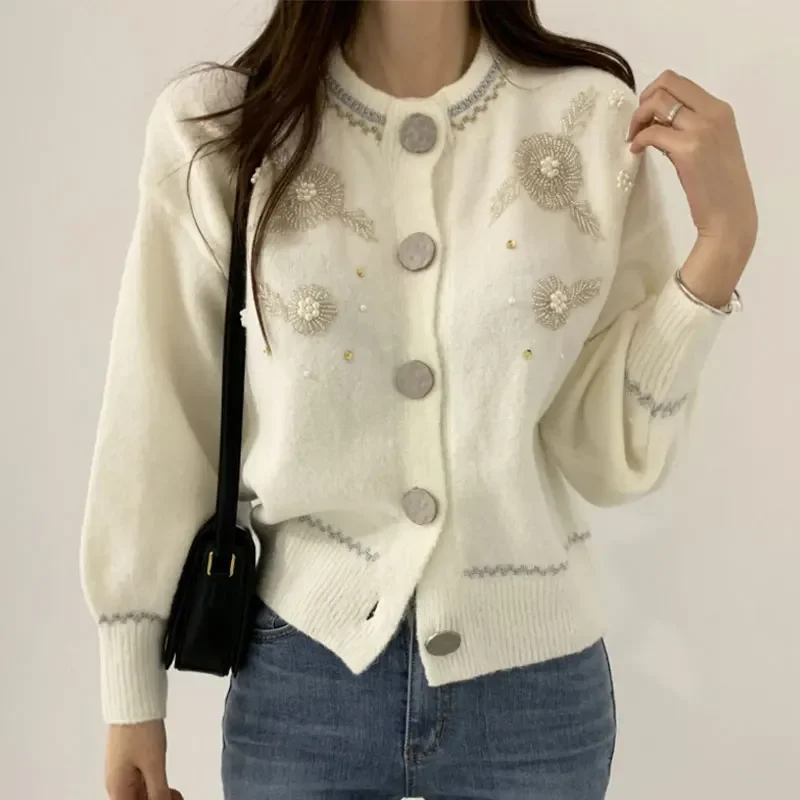 Neploe French Vintage Clothing Female Round Neck Heavy Beaded Embroidered Floral Knitted Cardigan 2024 Autumn Sweater Jacket