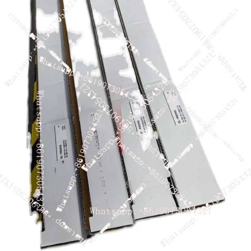 

Защитная световая решетка SL-V32H, новая оригинальная, по выгодной цене (SL-U2)