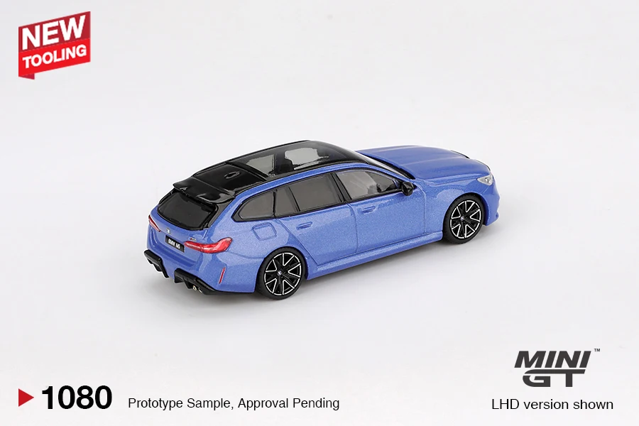 MINIGT 1/64 BMW M5 Touring (G99) Marina Bay Blauw MetallicMGT01080-CH Auto Legering Motorvoertuig Diecast Metaal Model Kinderen Speelgoed Jongens