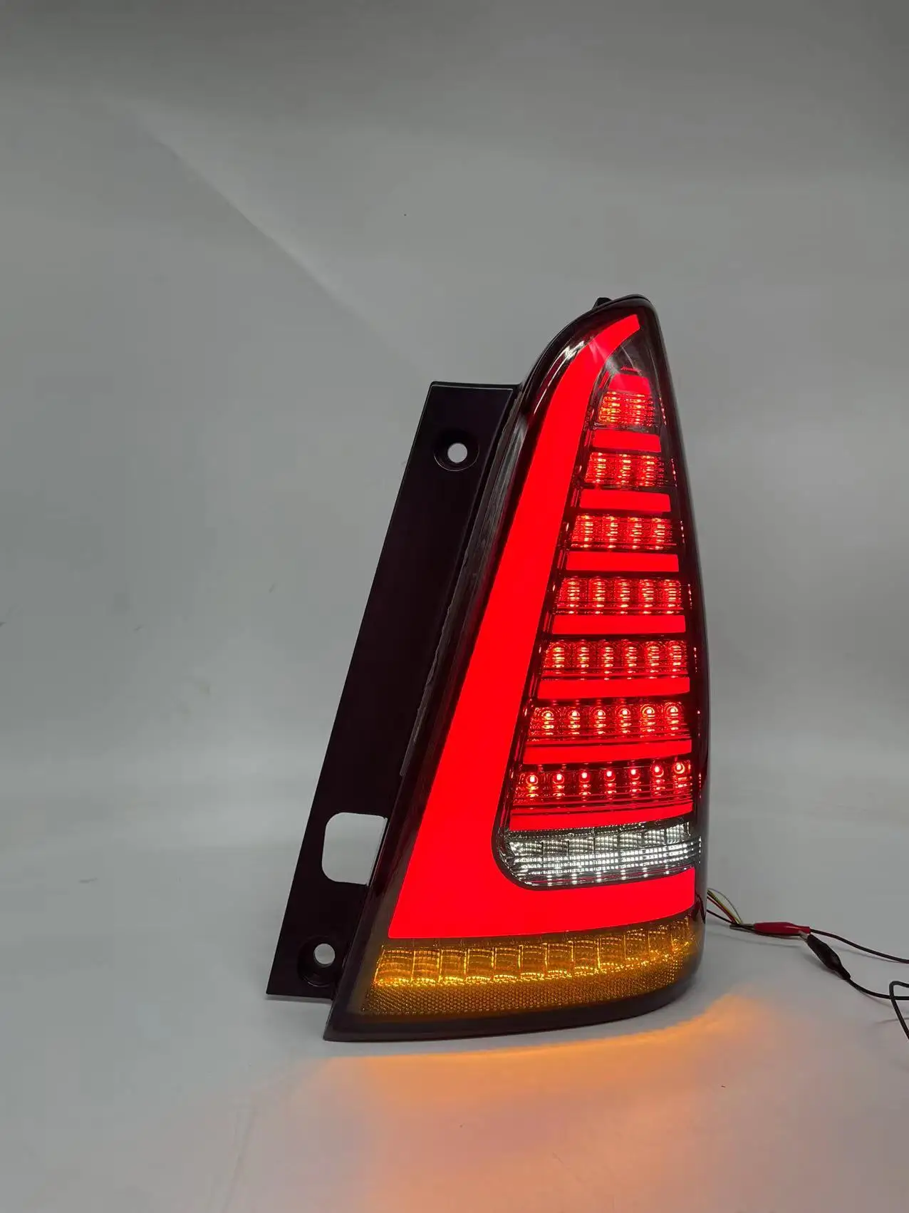 WENYE factory wholesale tail light car part rear lamp for Toyotas Innova 2012-2015 led taillight