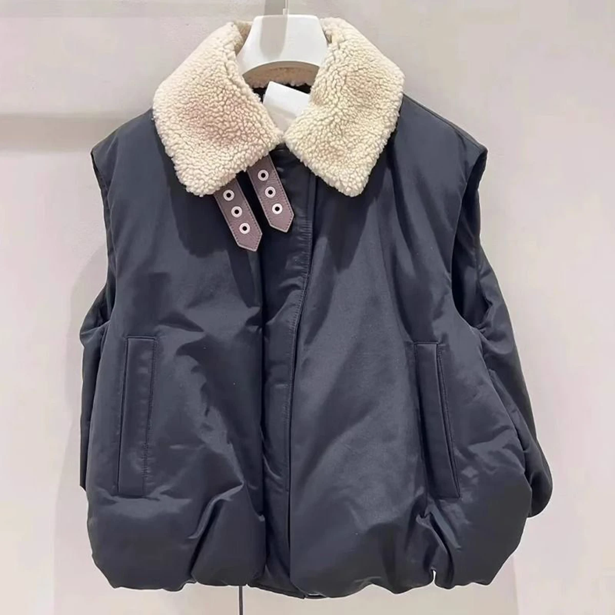 Lambswool Turn Down Collar Vest Jacket Women Winter Clothing 2024 Thicken Warm Loose Casual Female Coat Fashion Casual Outwear