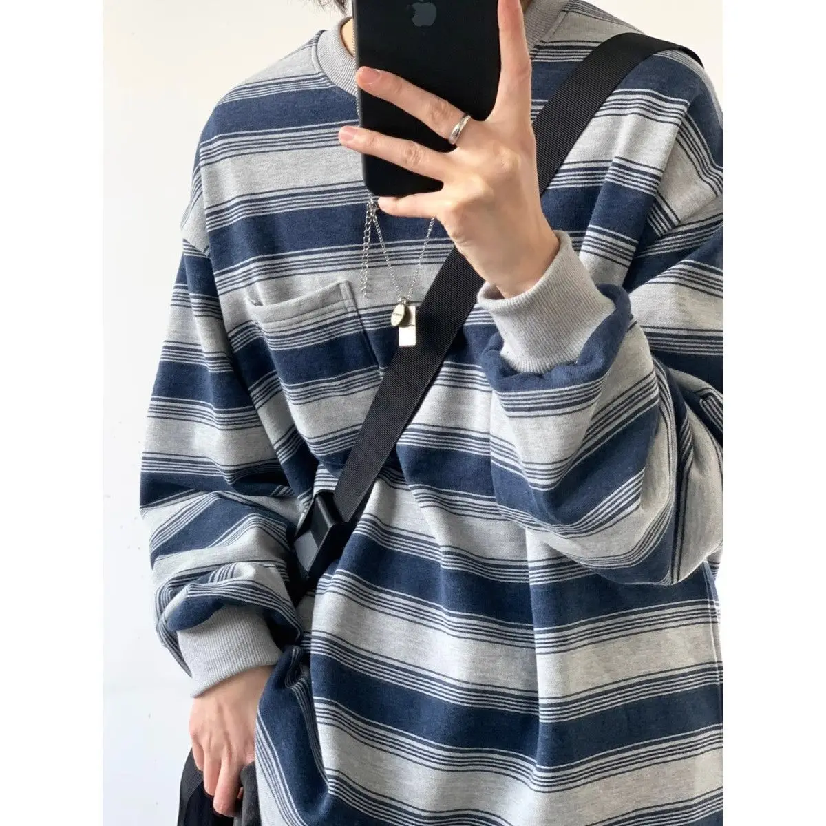 2026 Autumn New Japan Retro Striped Basic Round Neck Long Sleeved Sweatshirt Korean Fashion Harajuku Men's Casual Loose Pullover