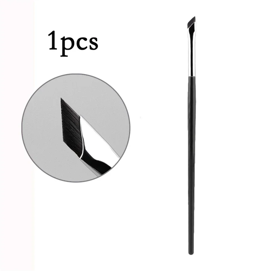 Blade eyeliner -1