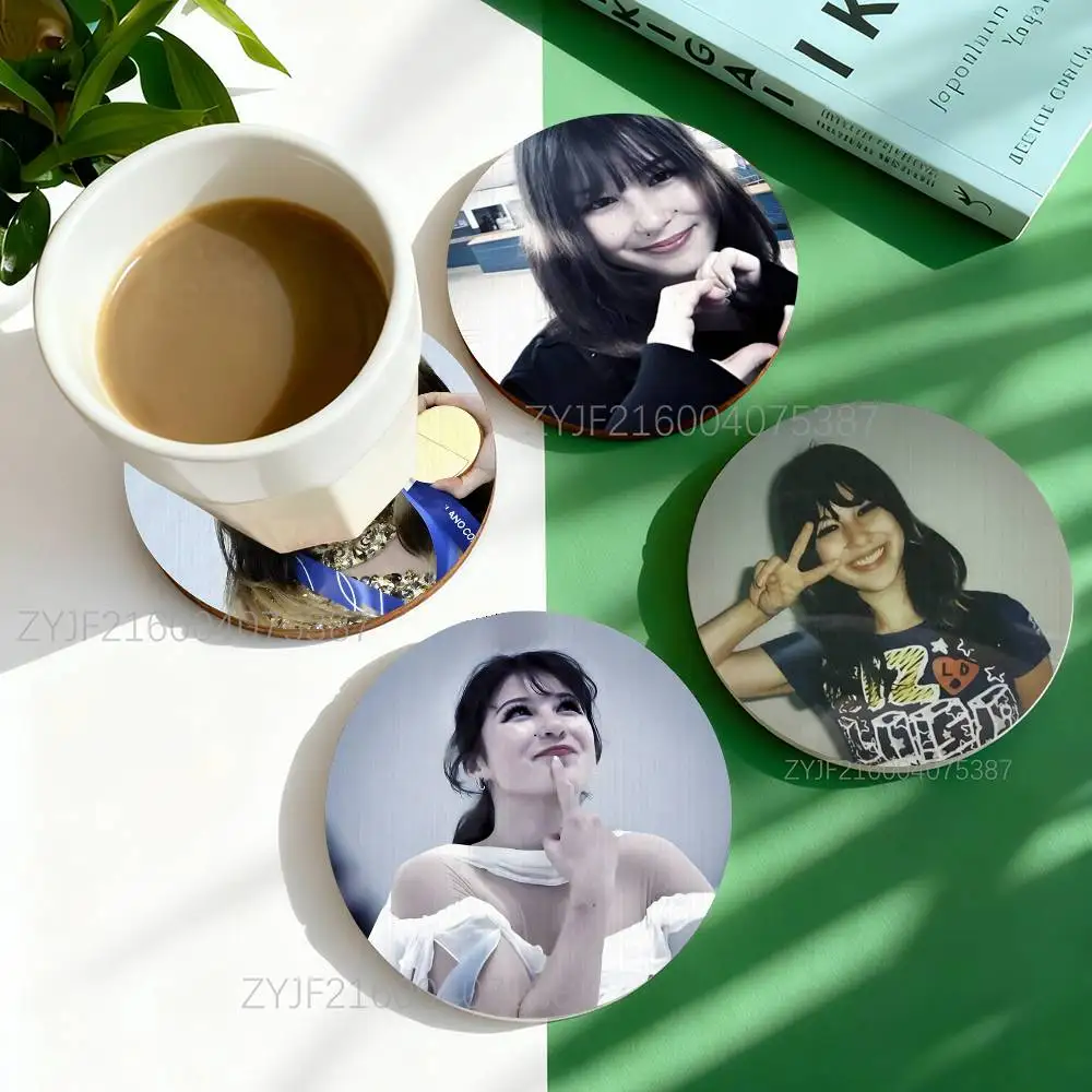 

A-Alysa Liu Gold 2026 Skating Round Wooden Coasters For Design Suitable for Drinks Tea,Coffee Home Perfect Gift Holidays