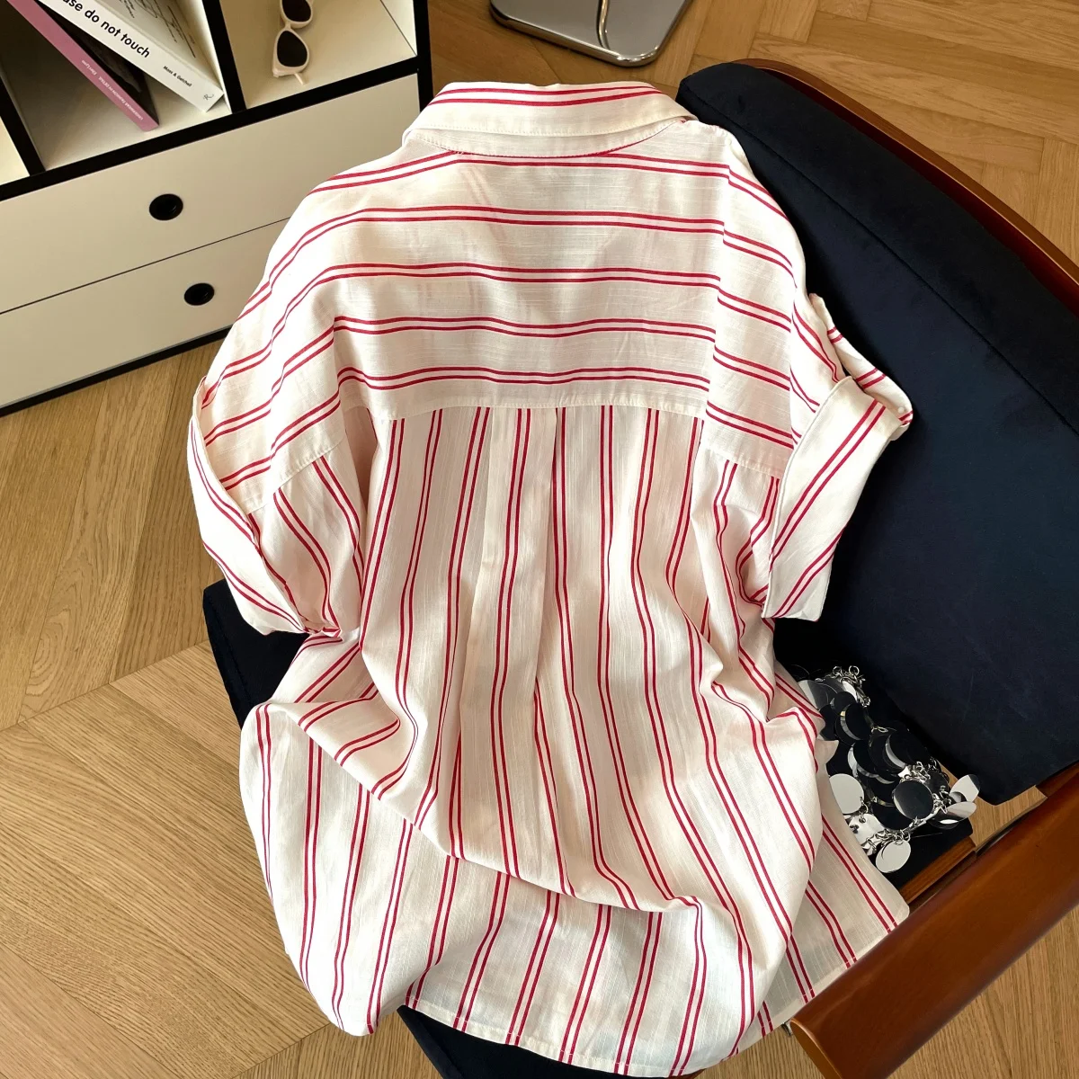 ฤดูร้อนสไตล์คลาสสิกลายเสื้อโปโลคอเสื้อใหม่ผู้หญิงหลวมแขนสั้นเดี่ยว Breasted เสื้อ Casual Office Lady เสื้อผ้า