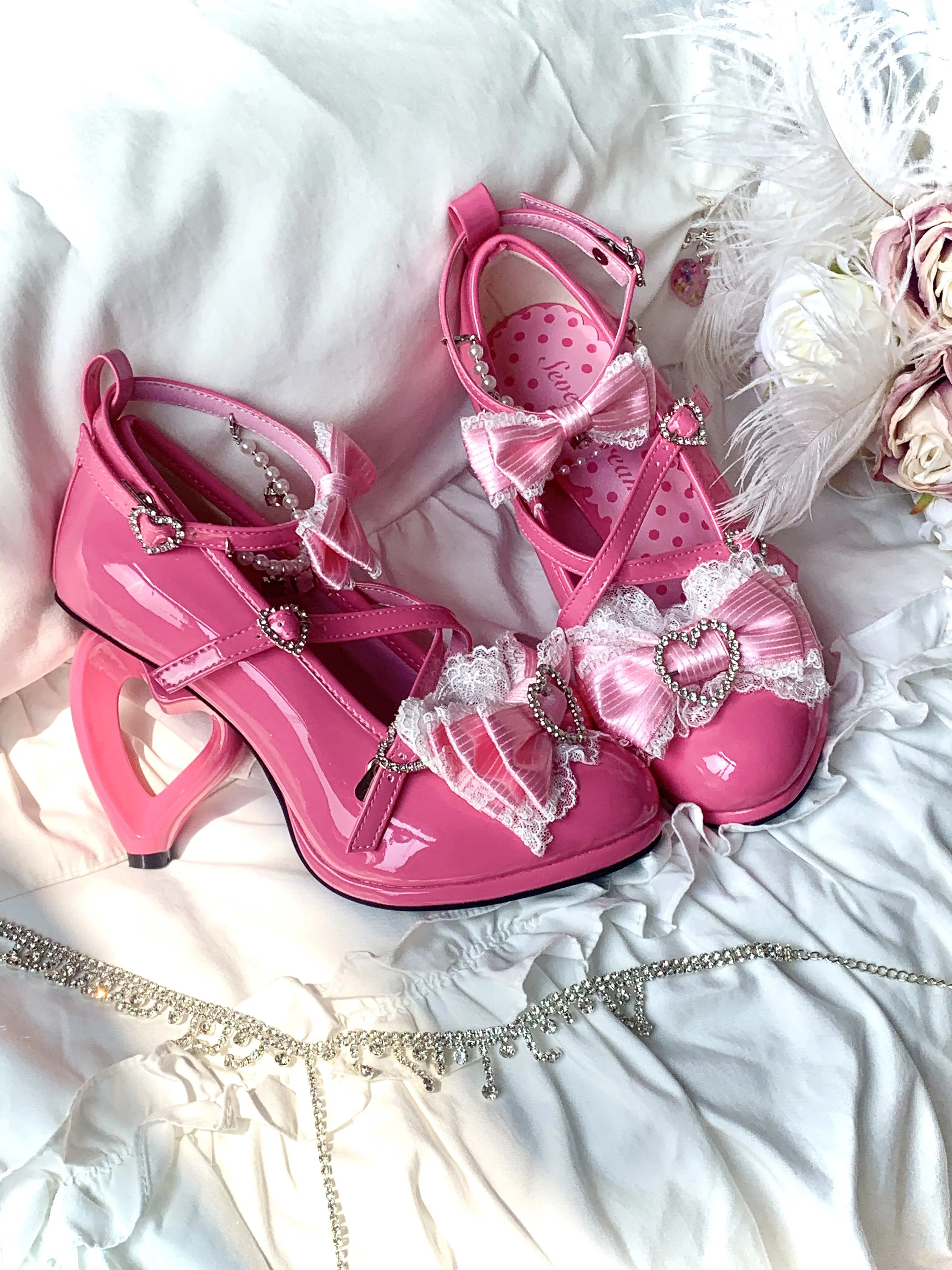 Japanese Original Showa Hime Lolita Love Heel Bow Rhinestone Pearl High Heels Lo Niangnan Pink Mary Jane Single Shoes for Women