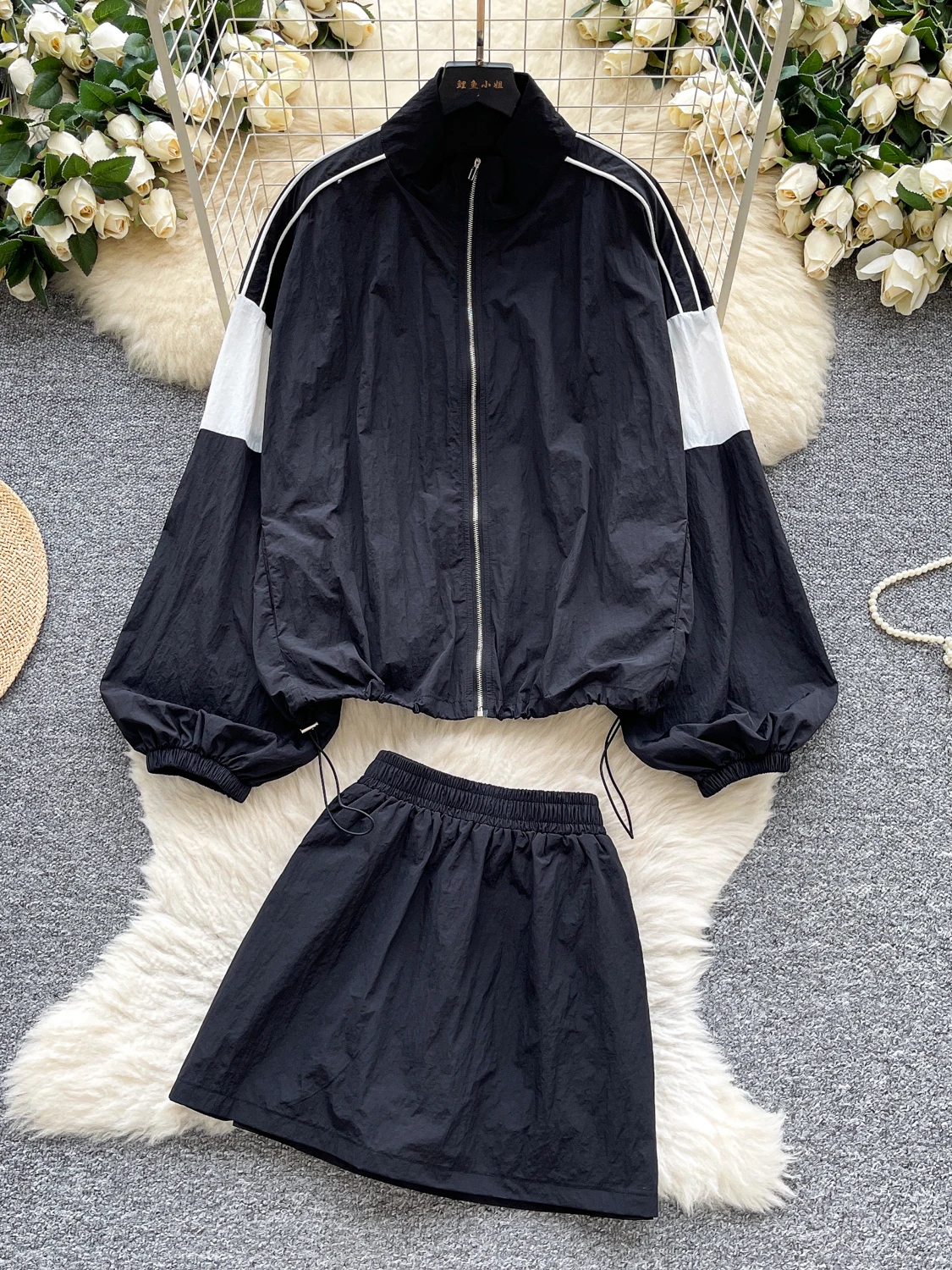 

Casual Sportswear Set Women's Bubble Sve Stand Collar Zipper Jaet Top Elastic Waist Skirt Anti-Light Walking Set