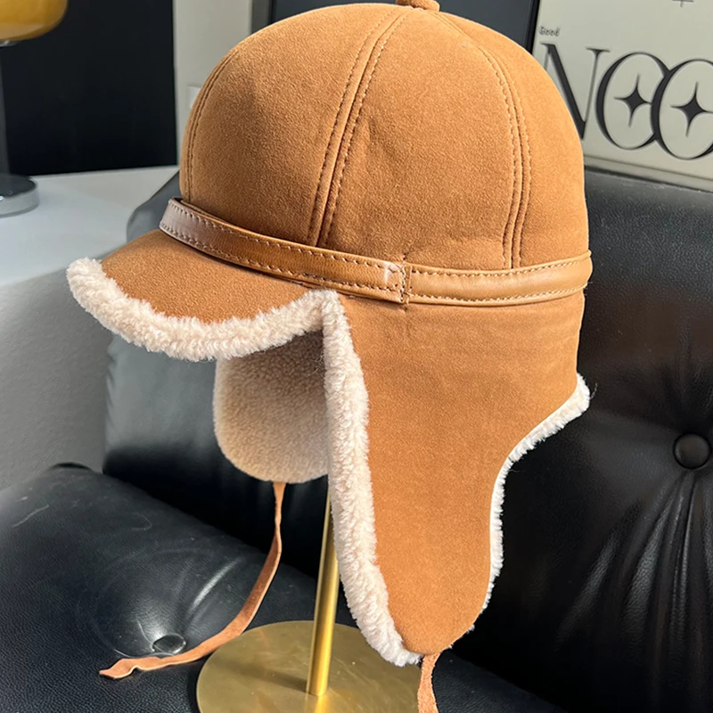 

Autumn Winter Baseball Cap Women Artificial Lamb Warm Cap Plush Baseball Caps Apring Fashionable And Luxurious