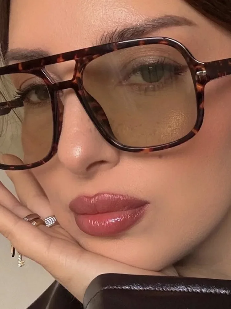 موضة مزدوجة شعاع برشام مربع النظارات الشمسية النساء الفاخرة العلامة التجارية مصمم ريترو مستطيل الشمس الزجاج خمر نظارات الظل الإناث