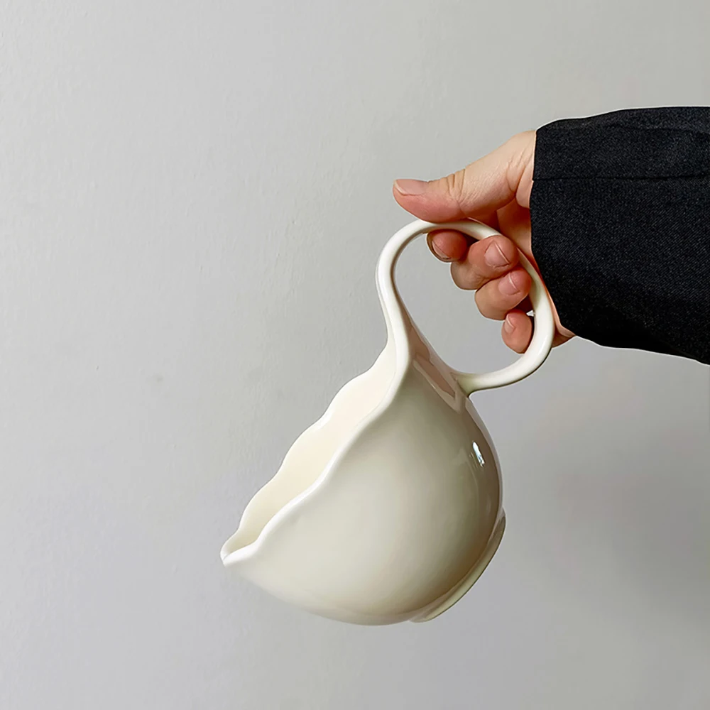 500ML Minimalist White Ceramic Mugs Scalloped Edge Large Loop Handle Cups Home Kitchen Dining Tableware Afternoon Tea Coffee Mug