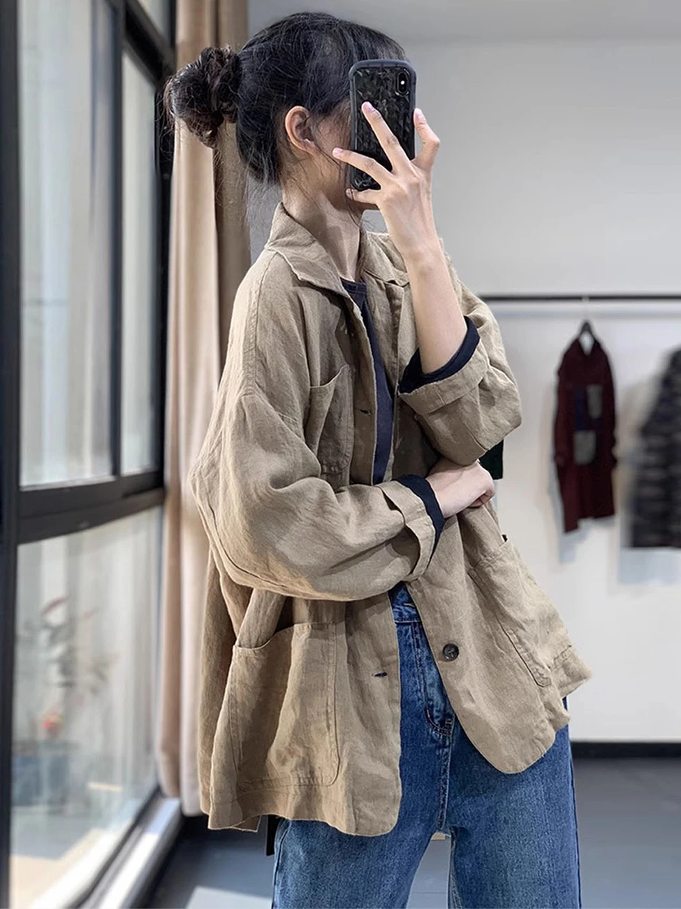 

Оригинальный простой модный льняной пиджак свободного кроя в гонконгском стиле с индивидуальными деталями, осенняя коллекция 2024, женская одежда