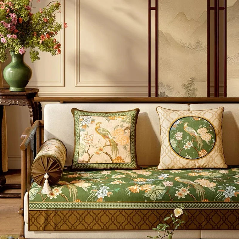 Chinese Flora Bird Pillows Retro Green Cushion Case Soft Luxury Velvet Decorative Pillow Cover For Sofa Chair Home Decorations